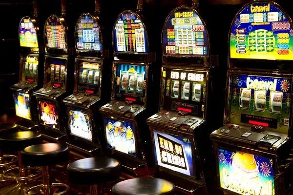 Mobile support and verification view for slot8000 users